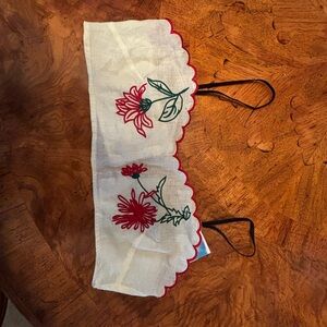 Floral Embroidered Scalloped Edge top